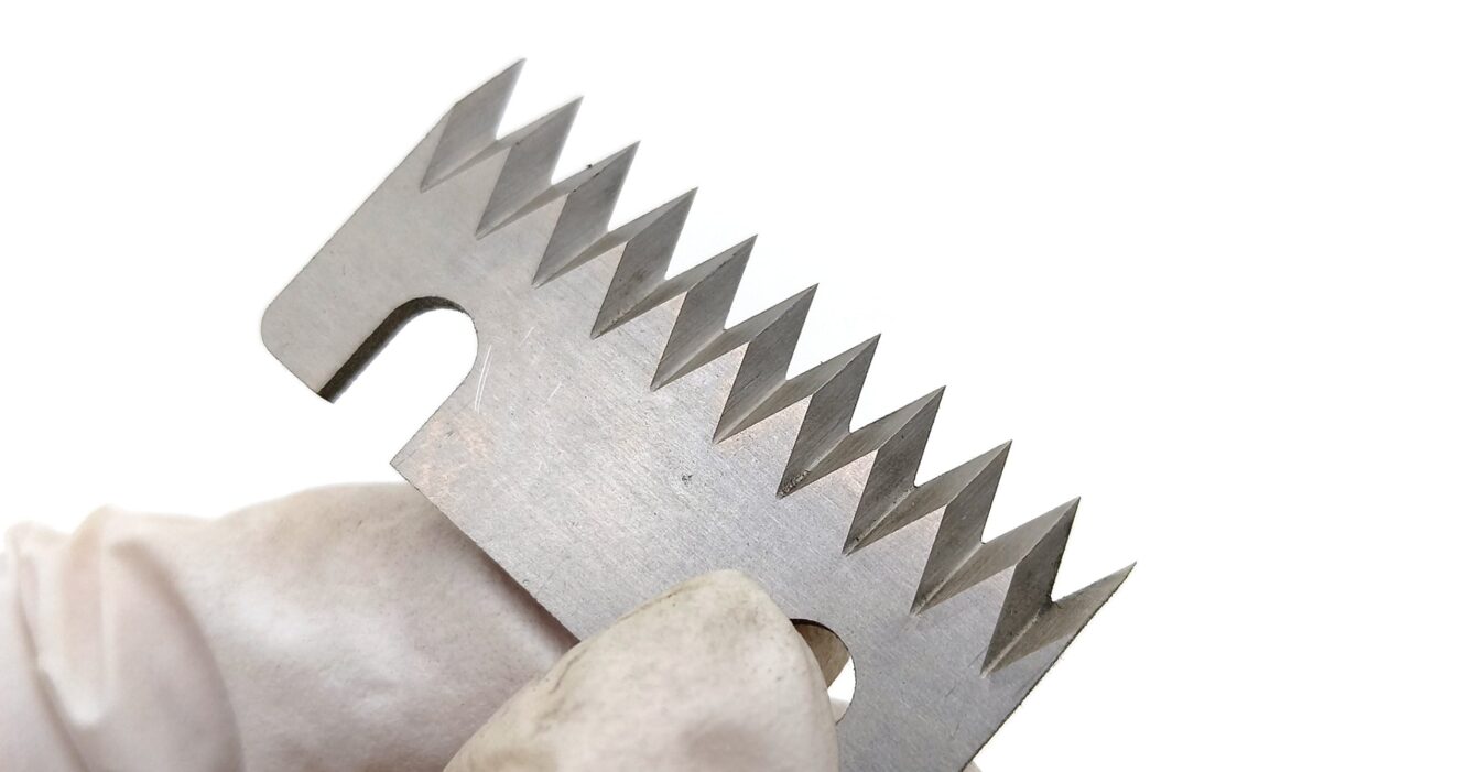 701